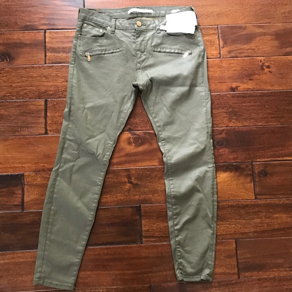 Sold. NWT Zara Olive Skinny Jeans - Picture 4 of 6